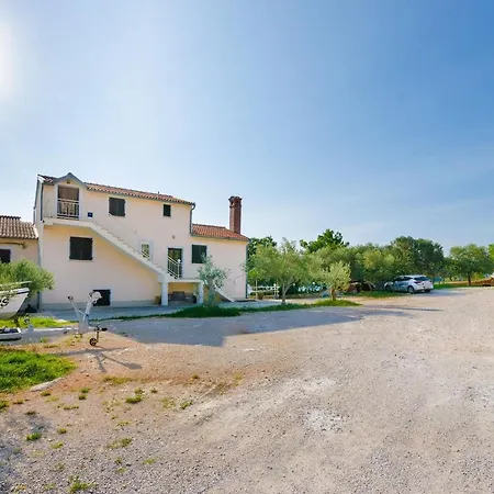 Ratko Apartment